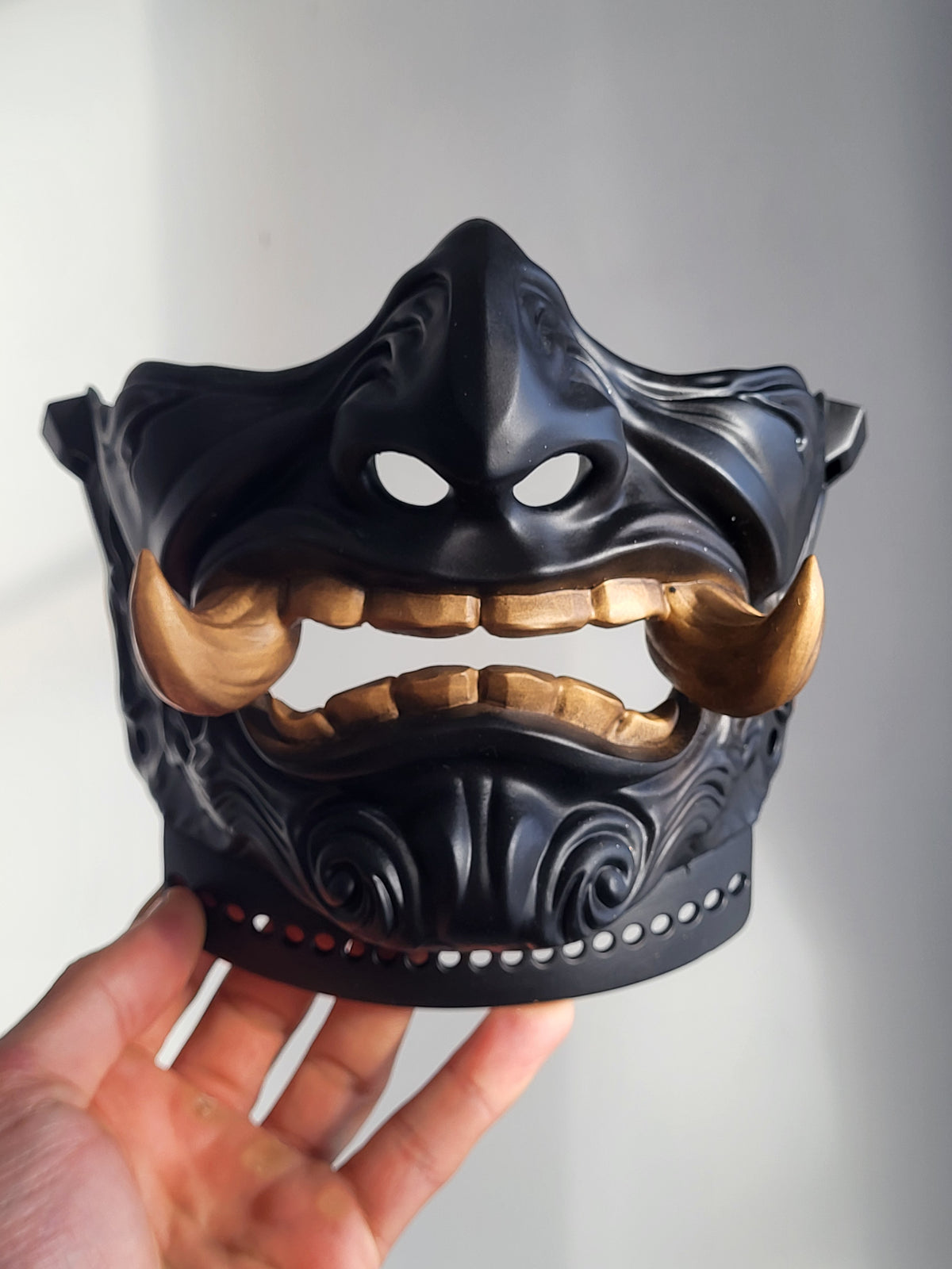 Black Oni Half-Mask with Gold Fangs