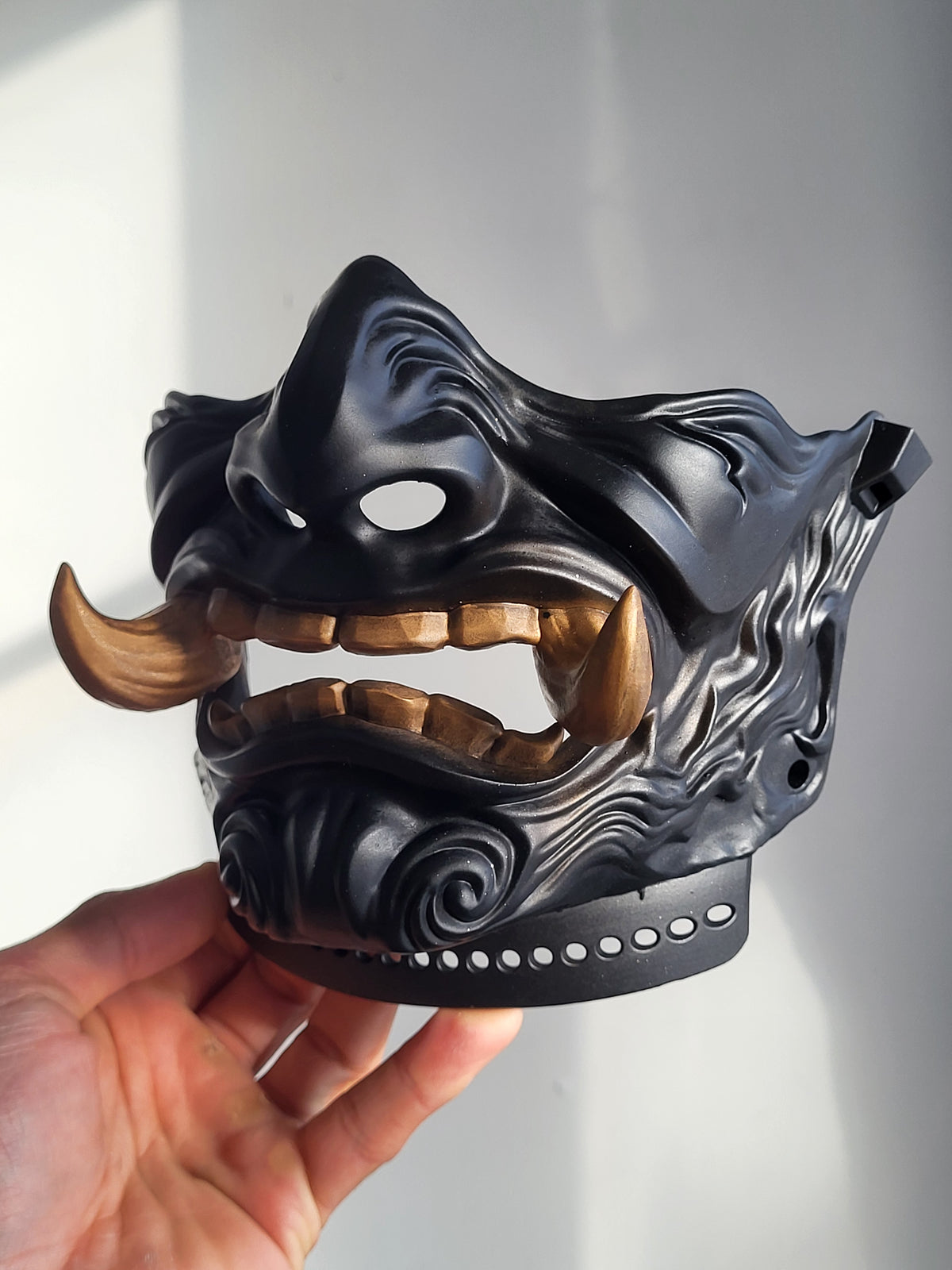 Black Oni Half-Mask with Gold Fangs