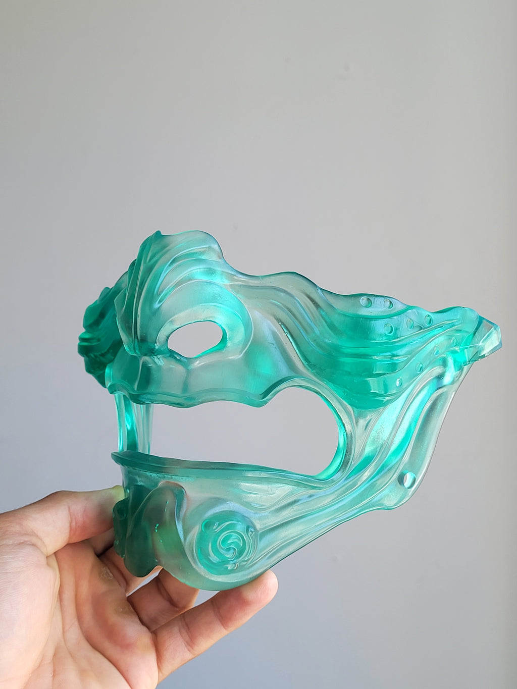 Jade Translucent Oni Half-Mask