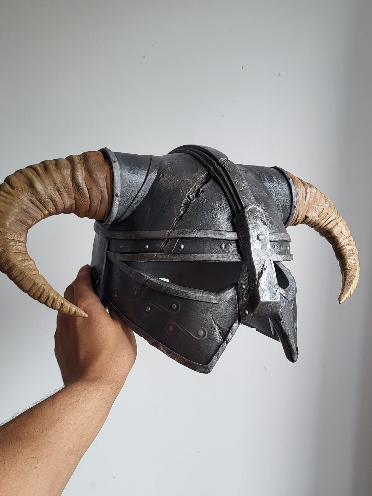 Skyrim Dovahkiin Iron Helmet