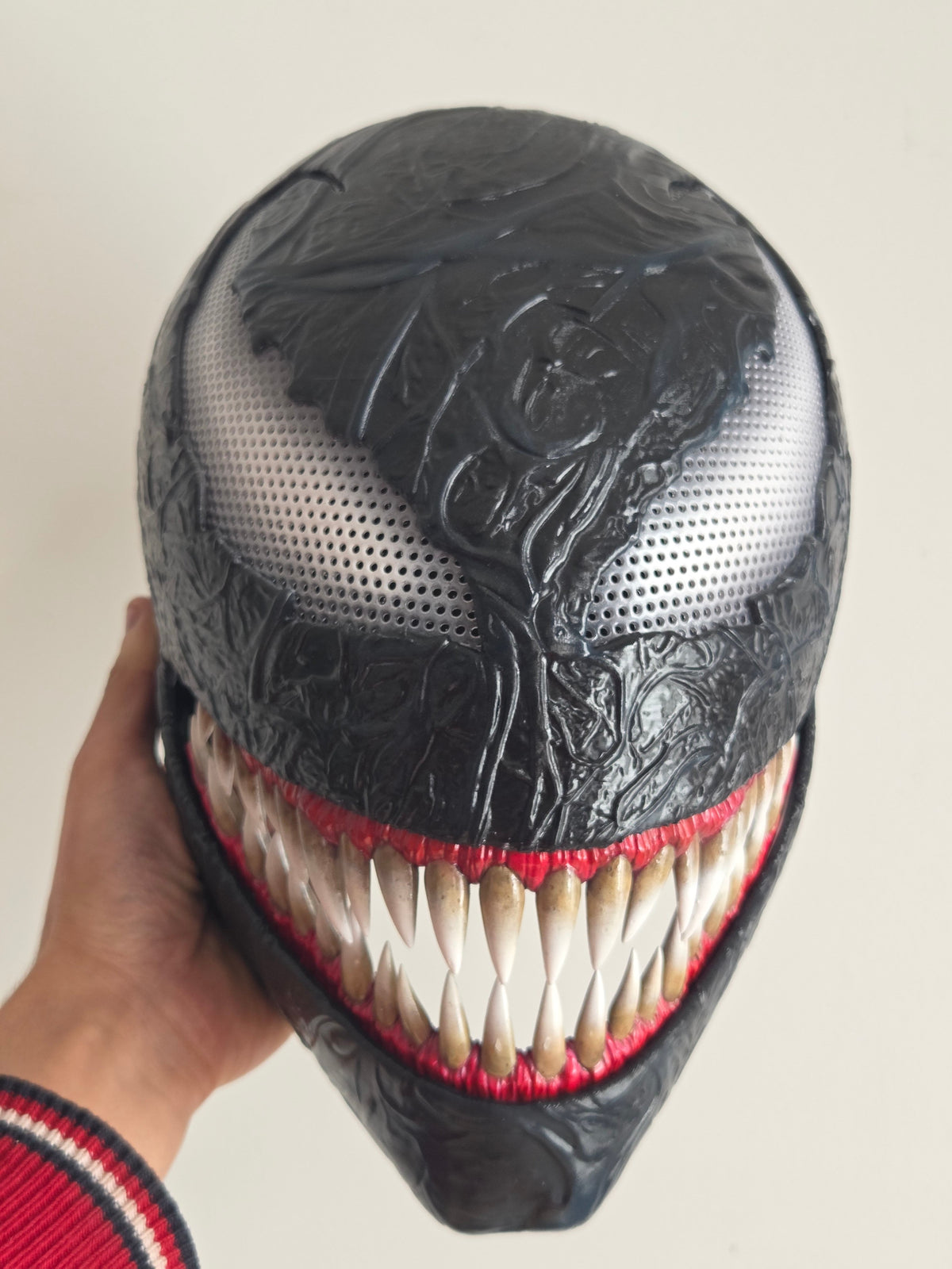 Venom Articulated Jaw Full Head Helmet